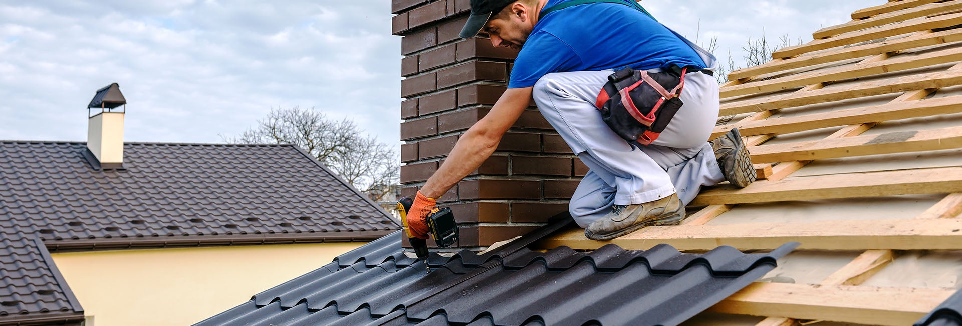 Adams Roofing, LLC